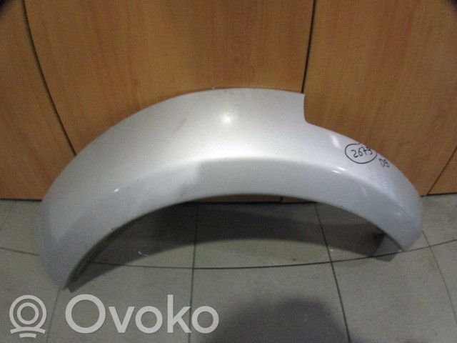 Rear arch trim   400802APM