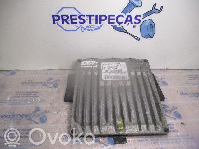 Unidad de control/módulo del motor   8200513070,8200767242