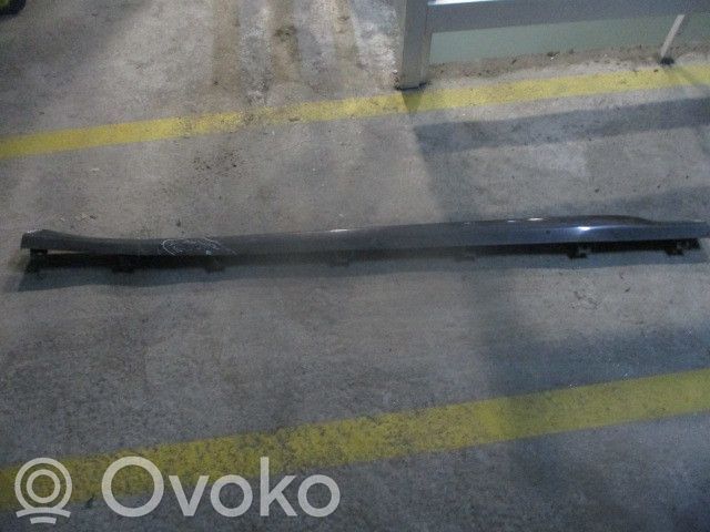 Kynnys   18071339