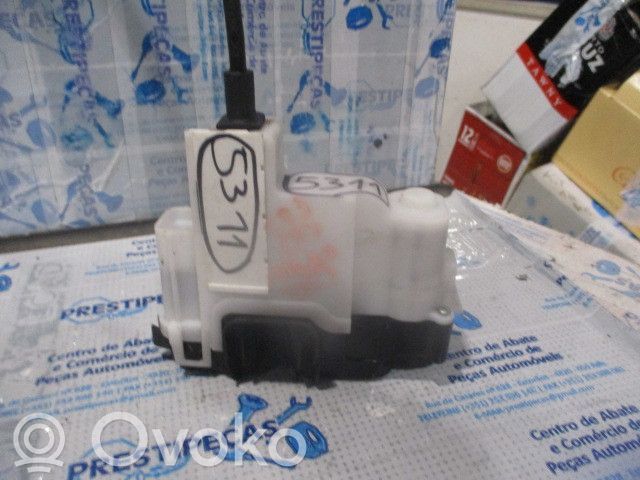 Etuoven lukko   51935115,52041739