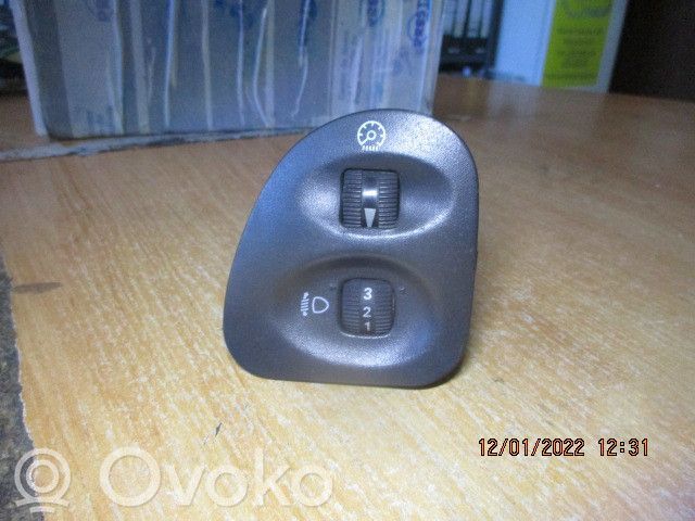 Interruptor de luz   716063000