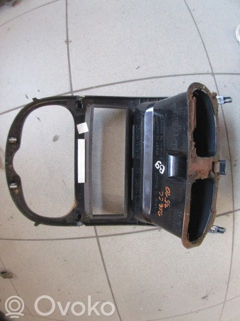 Peugeot 206 CC Dash center air vent grill 