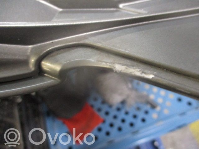 Tailgate/trunk spoiler   5171340038404,5PDANIFICADO