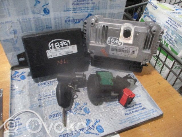 Renault Twingo III Engine control unit/module 