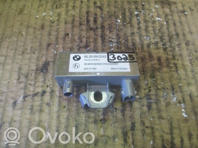 Aerial antenna amplifier   65206912243