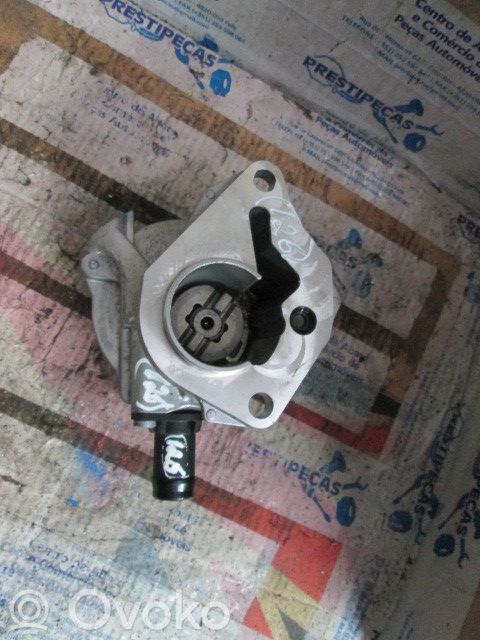 Vacuum pump   705641000,146505272R,PIERBURG
