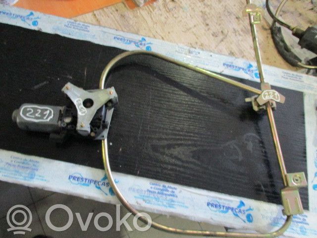 Renault Clio I Front window lifting mechanism without motor 