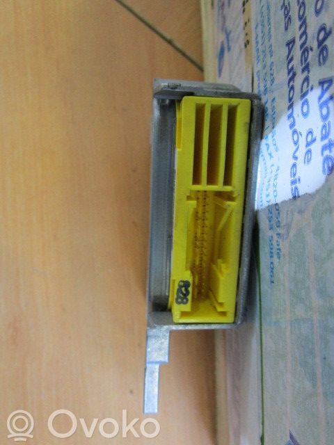 Airbag control unit/module   7700426752B