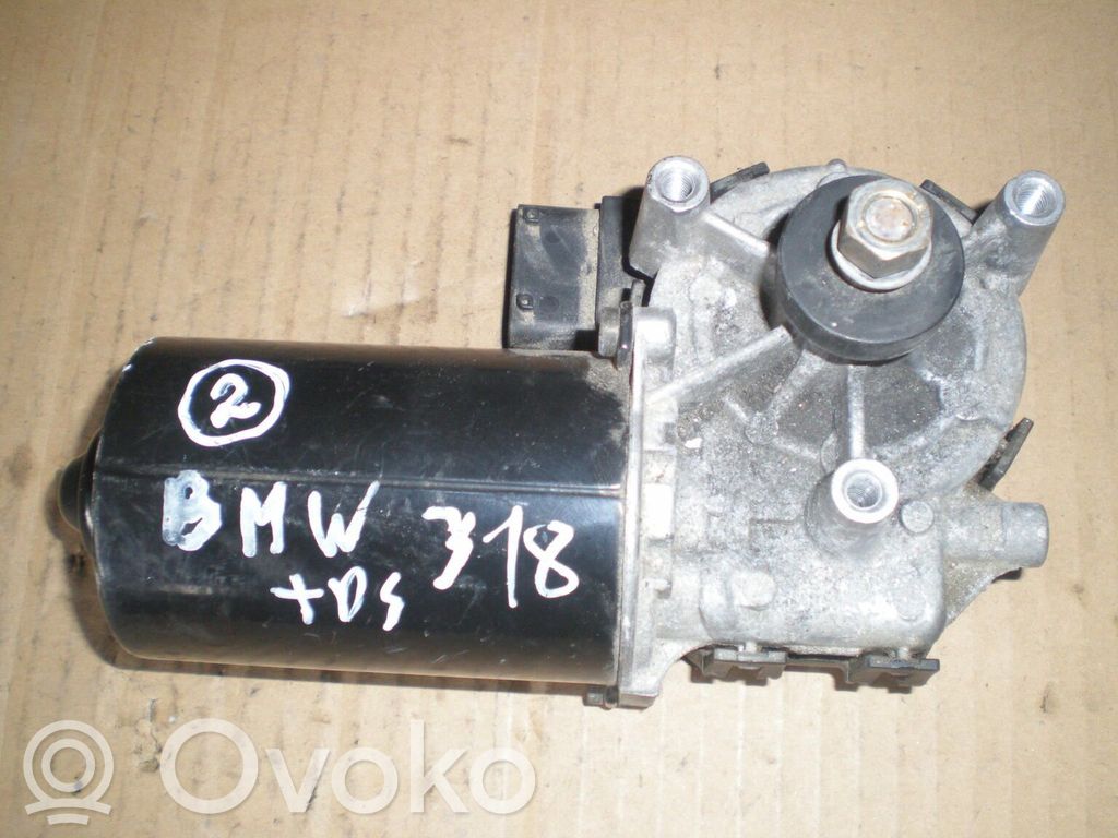 Wischermotor   39,000,024,134,638,967,BOSCH