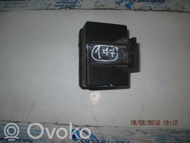 Fiat Punto (176) Glow plug pre-heat relay 