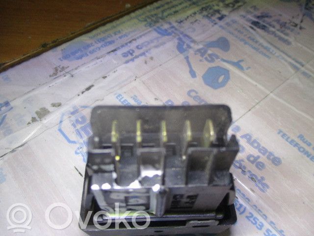 Renault 19 Interruptor de luz 