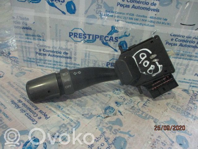 Hyundai Accent Inne przełączniki i przyciski 