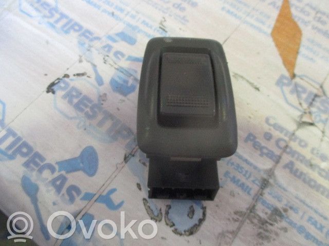 Mazda MPV II LW Electric window control switch 