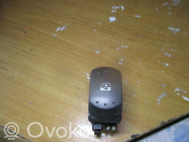 Electric window control switch   26488,002431C,VIDROFRENTEDRT