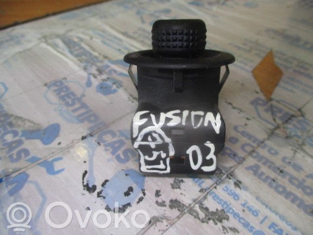 Ford Mondeo Mk III Wing mirror switch 