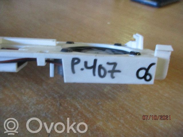 Fan control module   2004KL04WB40