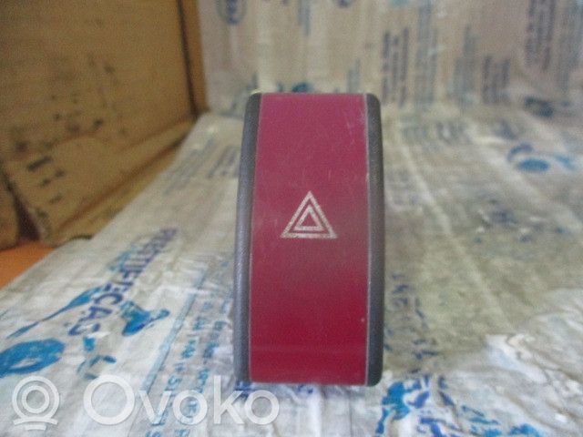 Hazard light switch   9164142,4PISCAS