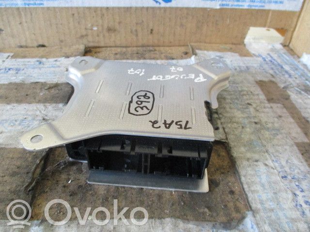Airbag control unit/module   891700H040