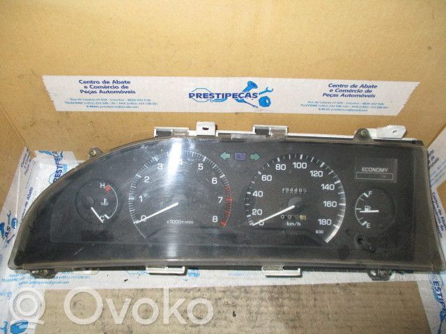 Toyota Corolla E90 Speedometer (instrument cluster) 