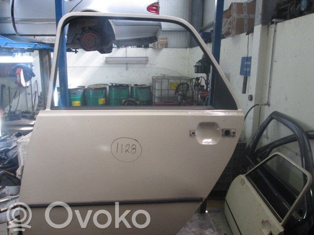 Aizmugurējās durvis   REF1128