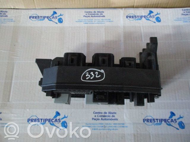 Jaguar X-Type Unidad de control SAM 