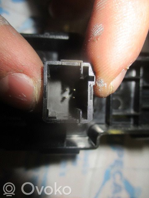 Interruptor del elevalunas eléctrico   9651466677,3P