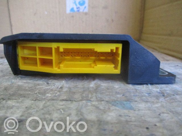 Airbag control unit/module   8200769222