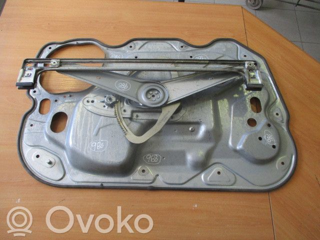 Front window lifting mechanism without motor   RH994761105