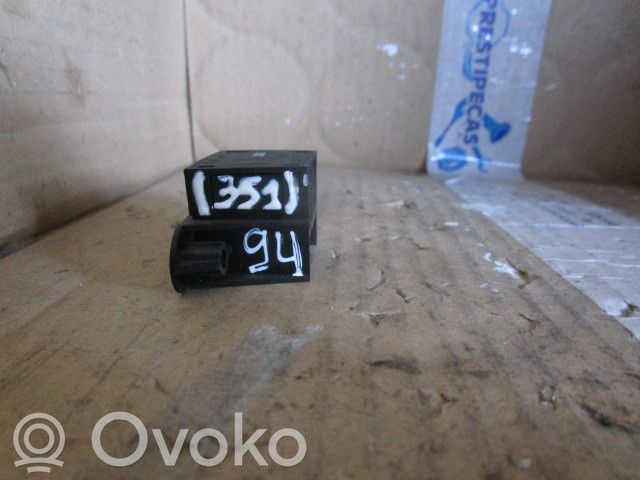 Airbagsensor Crashsensor Drucksensor   83502842