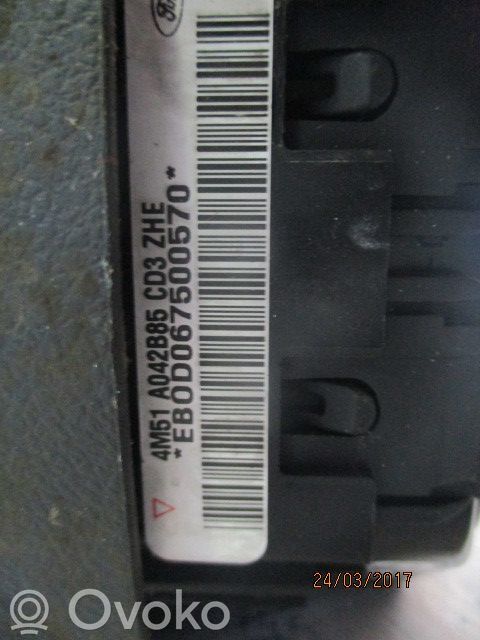 Vairo oro pagalvė   4M51A042B85CD3ZHE