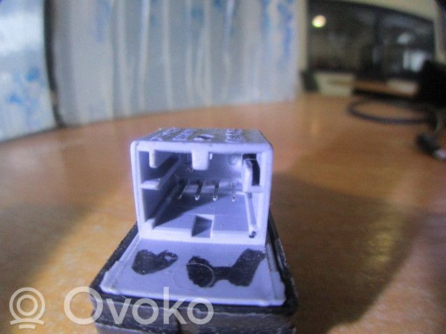 Central locking switch button   6Q1962125,BOLQUEIOCENTRAL