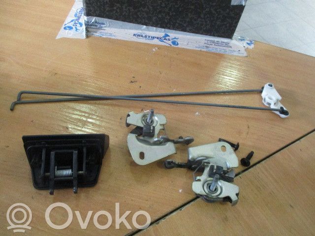 Tailgate exterior lock   9641684380