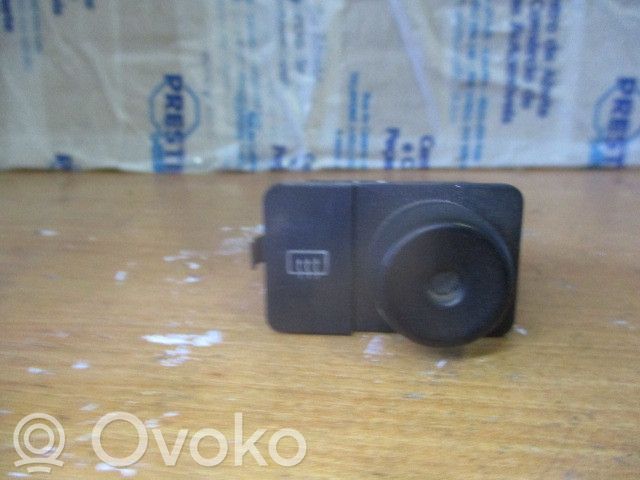 Windscreen/window heater switch   86VB18C621AA