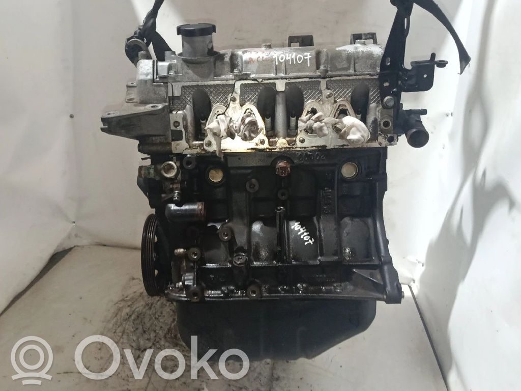 Renault Clio II Dzinējs 