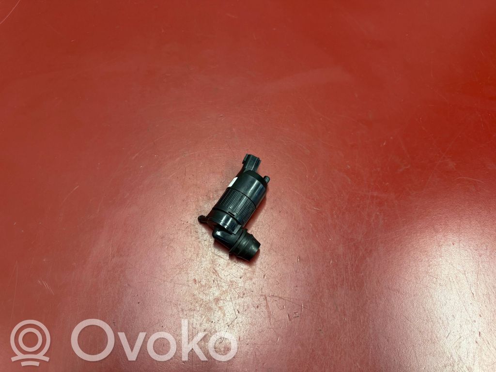 Ford Fusion II Pompa spryskiwacza szyby przedniej / czołowej 