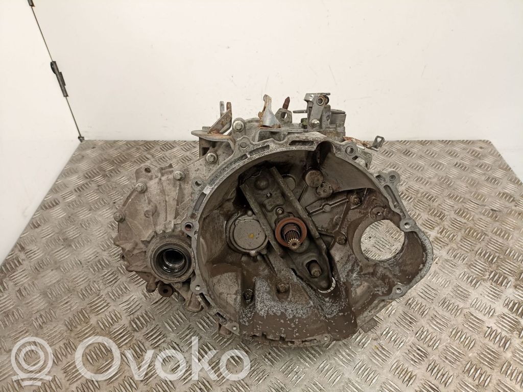 Mitsubishi Colt Manual 5 speed gearbox 