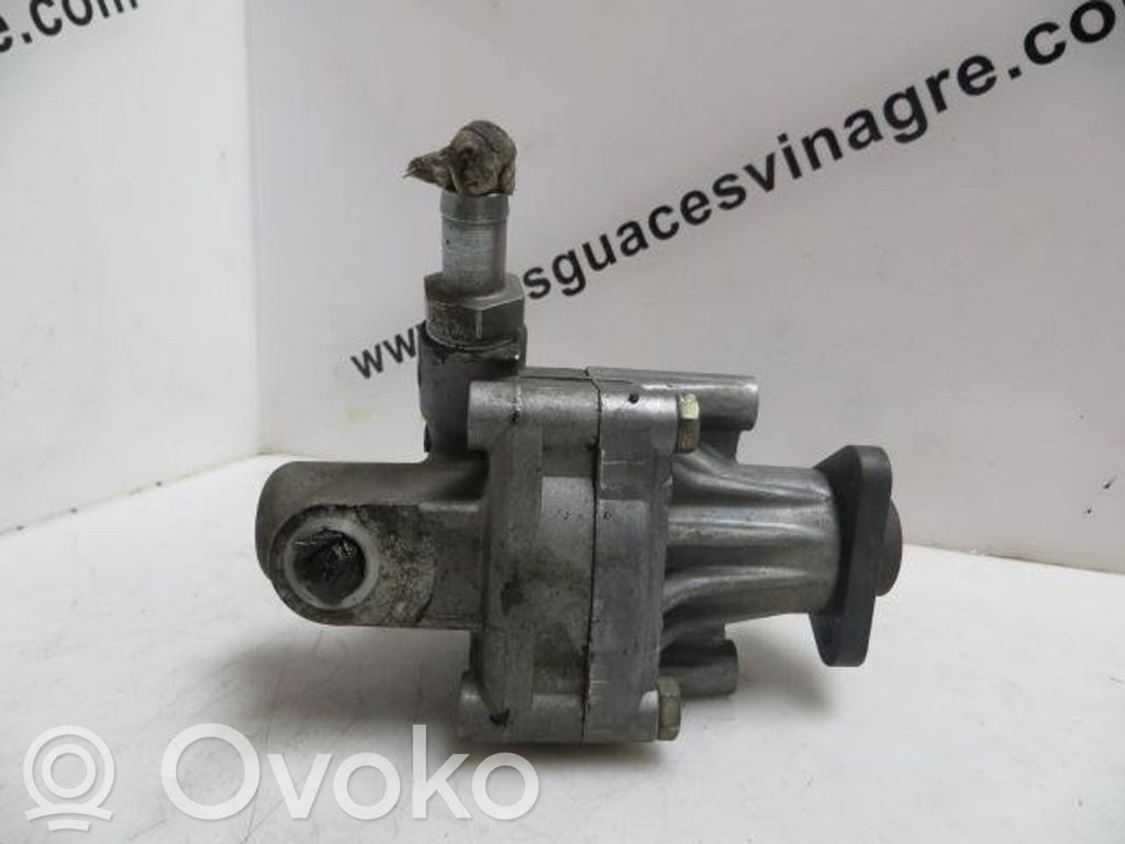 Audi A4 S4 B5 8D Servopumpe 