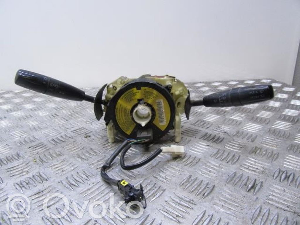 KIA Rio Palanca de control del limpiaparabrisas 