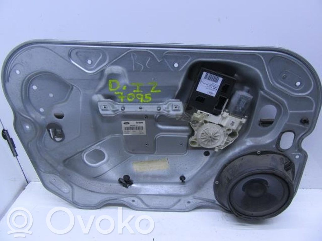 Ford Focus Front door manual window regulator 
