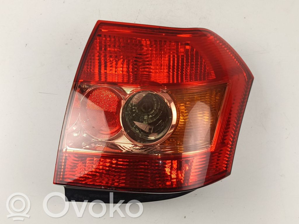Toyota Corolla Verso E121 Takavalot 