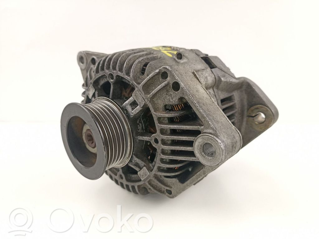 Volvo S40, V40 Generatorius 