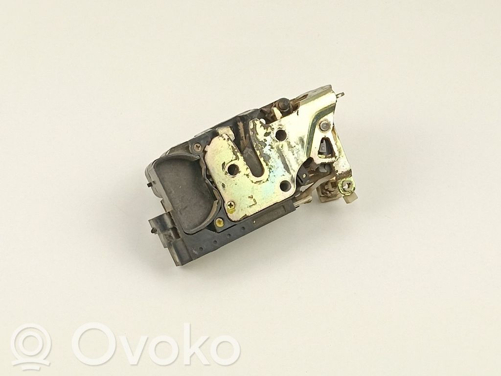 Daewoo Nubira Etuoven lukko 