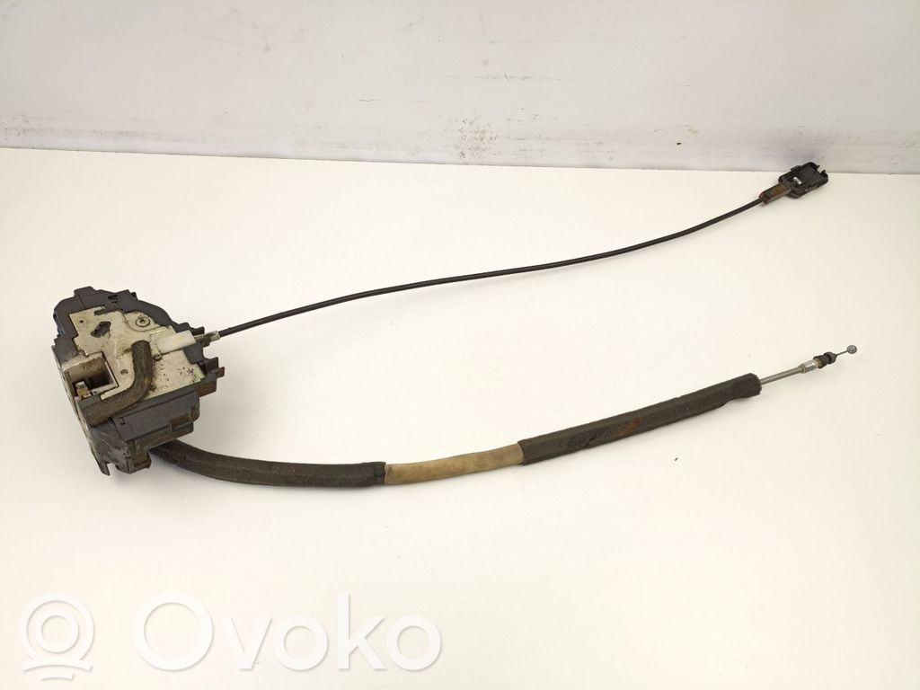 Nissan Micra Zamek drzwi przednich 