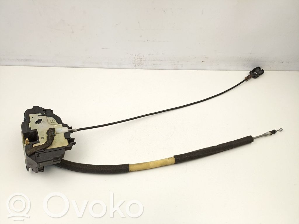 Nissan Micra Zamek drzwi przednich 