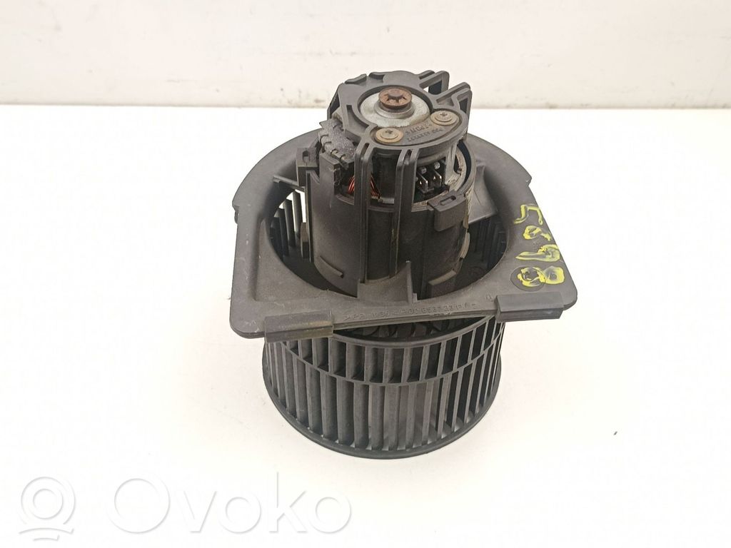 Opel Vectra B Heizungslüfter 
