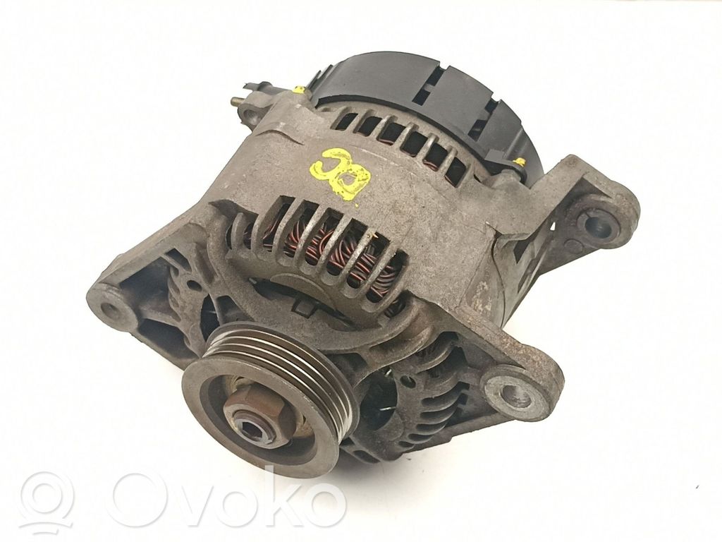 Nissan Primera Ģenerators 