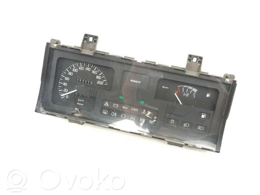 Renault Clio I Speedometer (instrument cluster) 