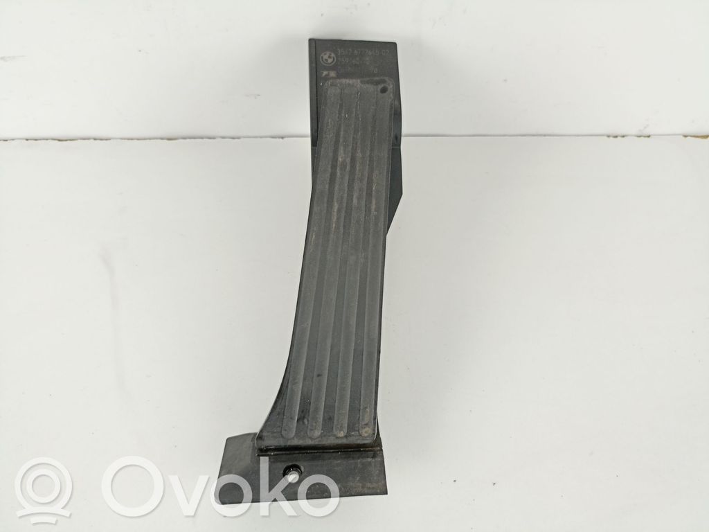 Acceleration sensor   3542677264502,259160