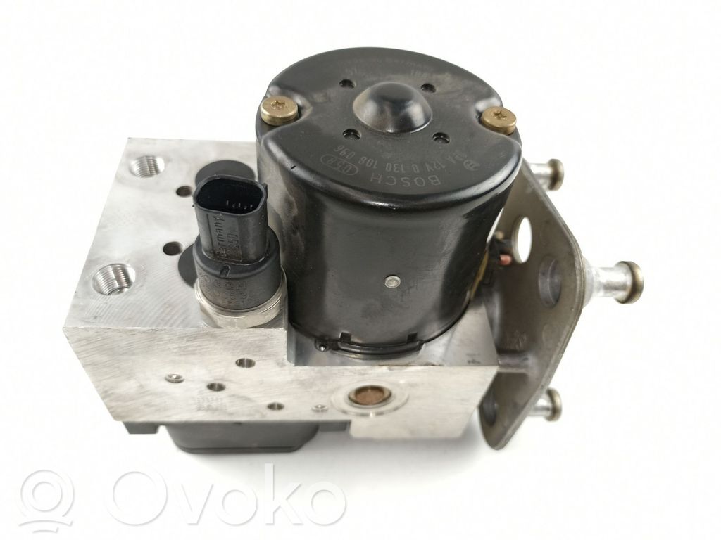 Mercedes-Benz E W210 ABS Pump 