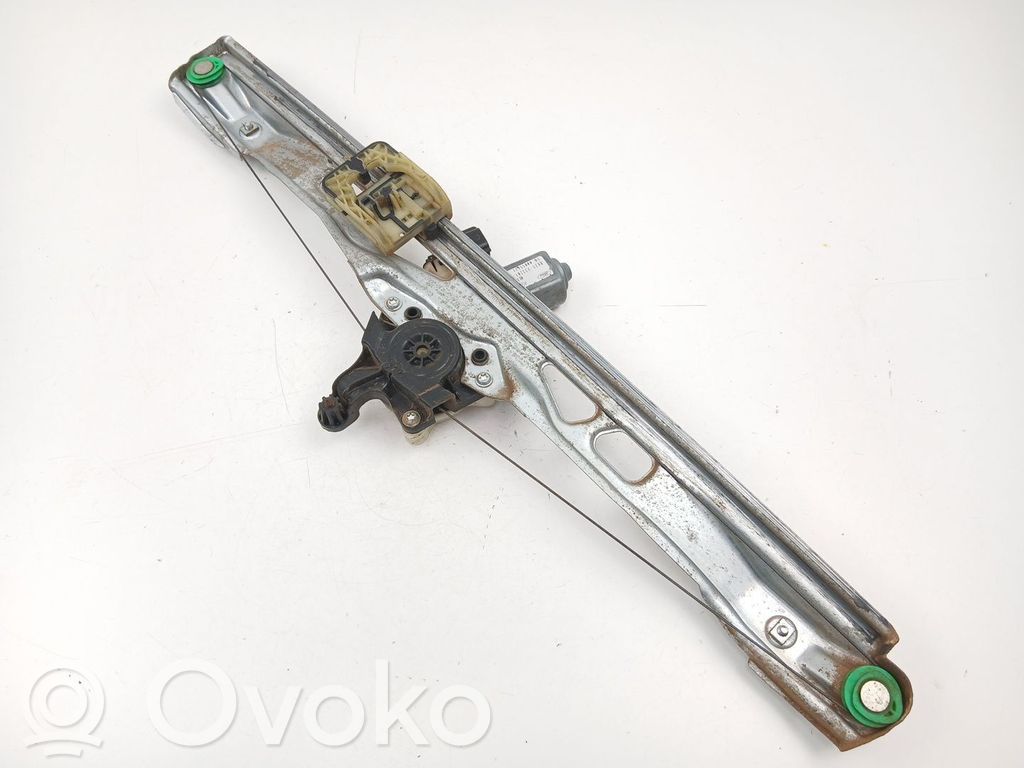 Regulador manual de la ventanilla delantera   BK21V23201AB
